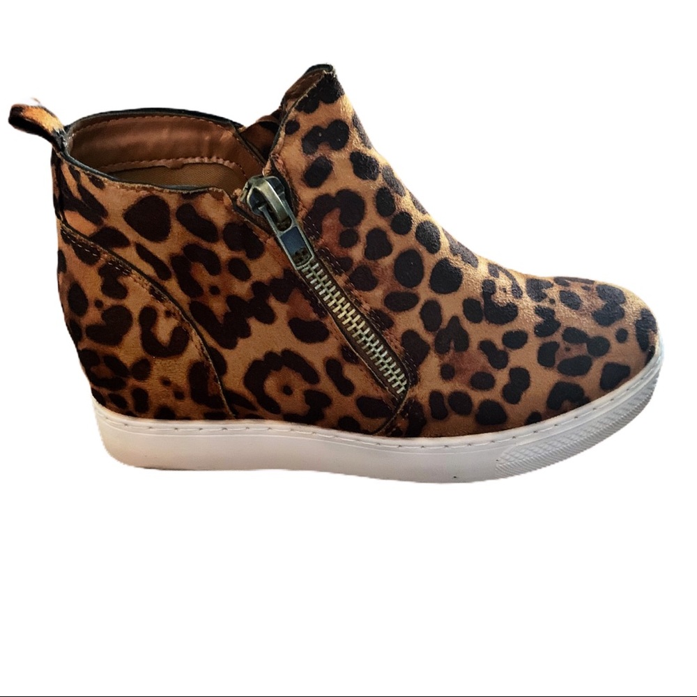 Bamboo Leopard Rise Platform Sneakers